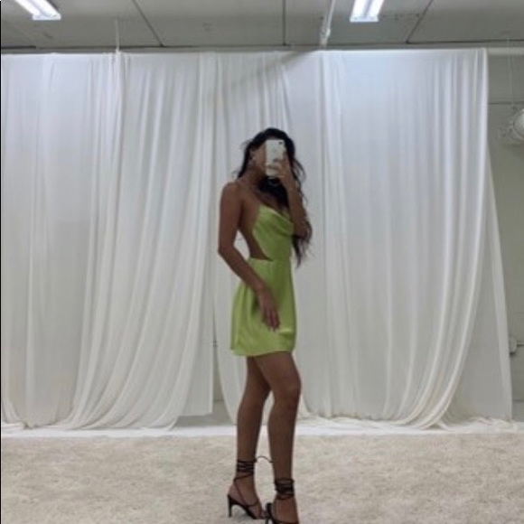 SOLD going green two piece set - Picture 5 of 5